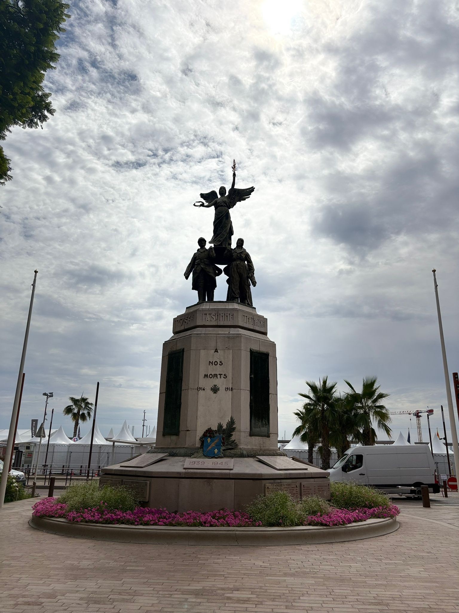 Zdjęcie Nicea 2025 (6)2530f886-5469-4272-b55a-eed4c2a0d84b.jpg w galerii Wycieczka po Europie - Nicea